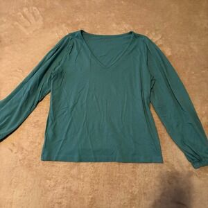 LOFT Womens Green Long Sleeve V Neck Top Size Medium Soft Lightweight Blouse